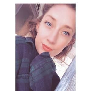 Meet your Posher, Carlie